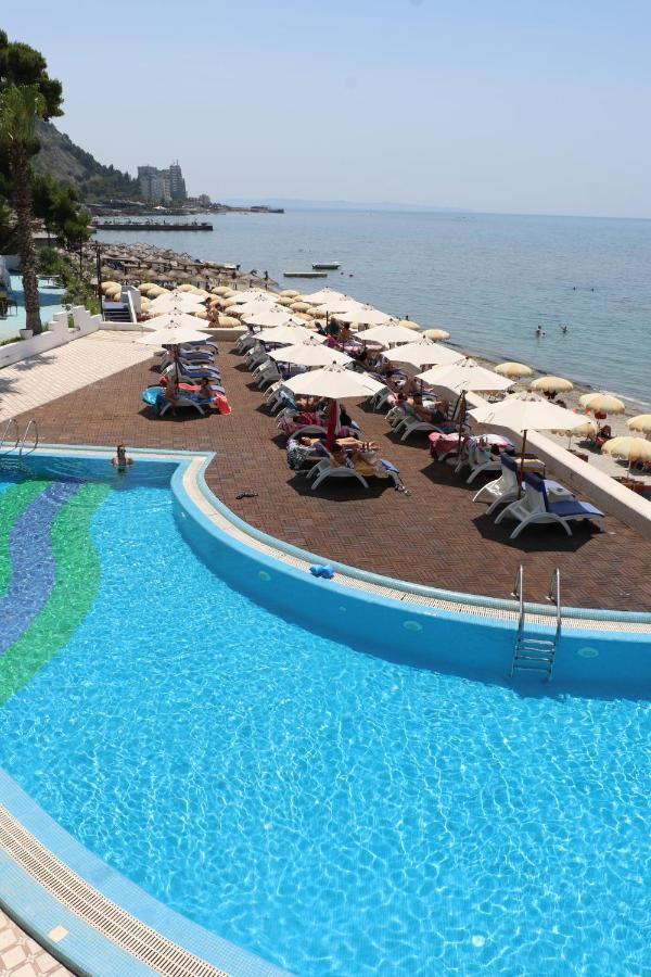 Costa Del Sol Hotel Драч Екстериор снимка
